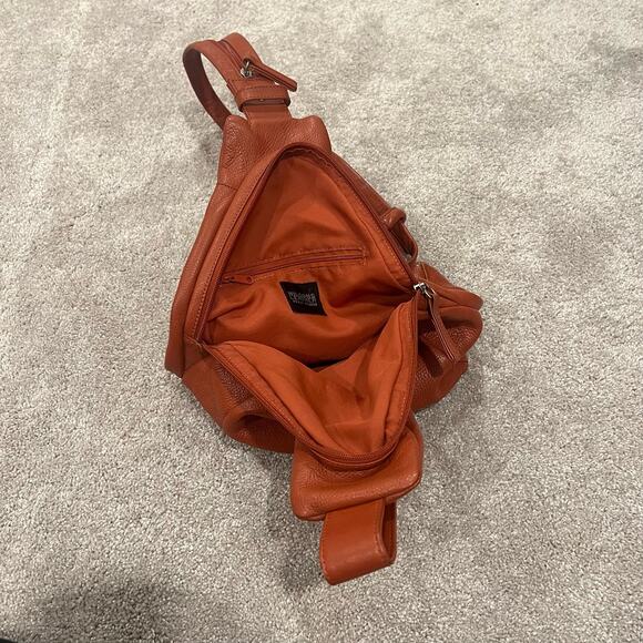 Wilsons Leather Pelle Studio Brown Leather Backpack Purse - Picture 5 of 7